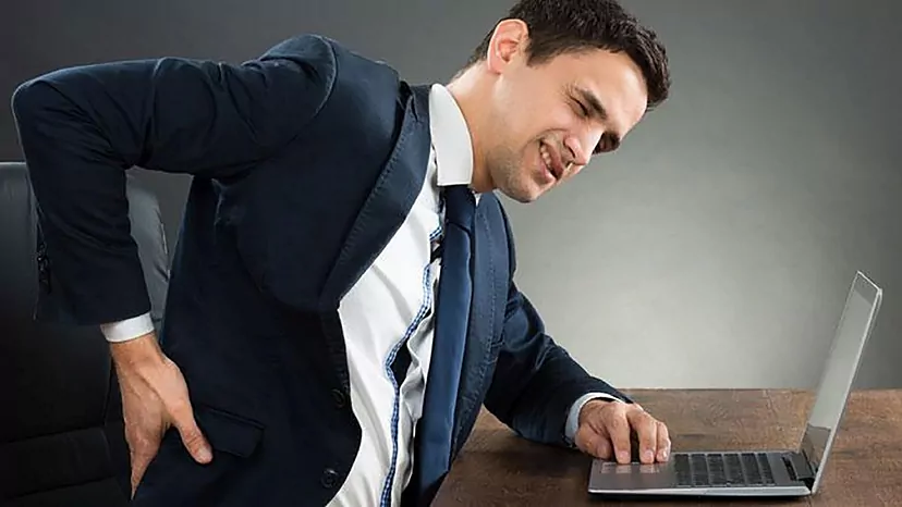 How to adjust your chair  to prevent back pain