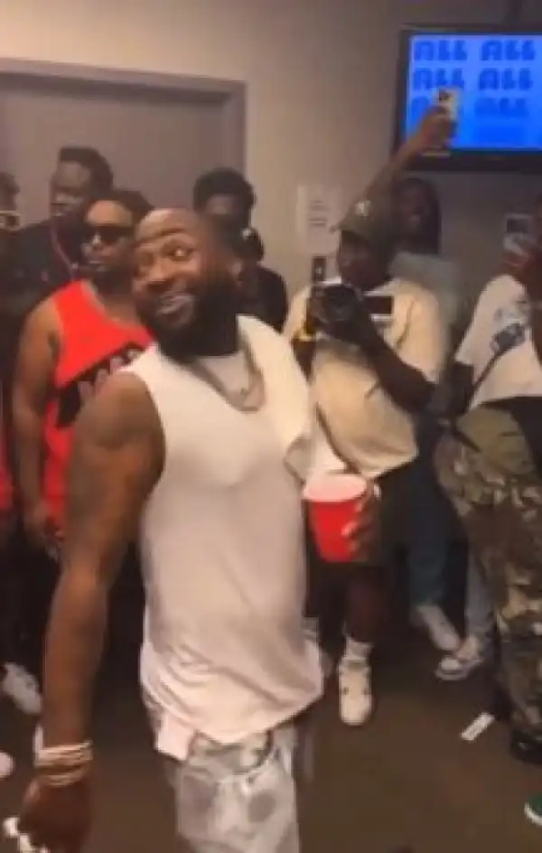 Davido Celebrated With Huge Cake After Sold-out Show In Toronto (Video)