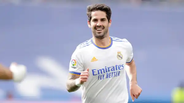 Sevilla reach agreement to sign former Real Madrid midfielder Isco