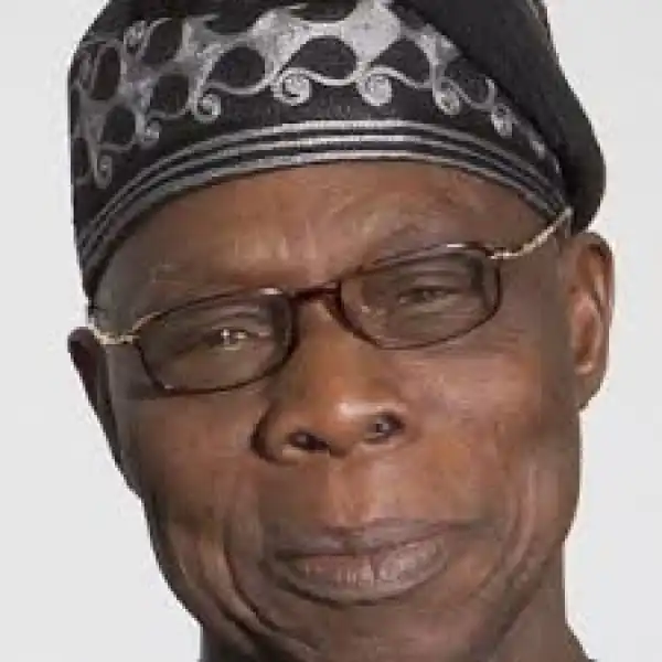 Obasanjo In A Secret Meeting With INEC OFFICIALS.