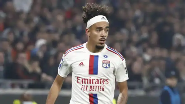 Chelsea open talks with Lyon over right-back Malo Gusto