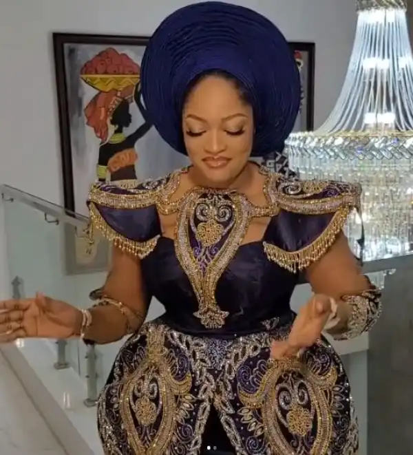 Ooni’s Estranged Wife, Queen Silekunola Turns 29 (Video)