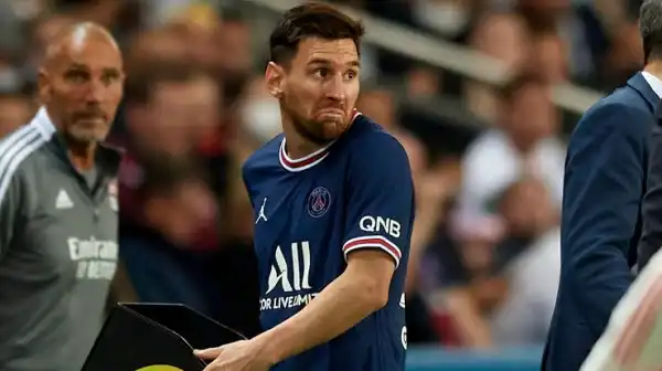 “He’s Isolated At PSG” Henry Tells Pochettino Best Position To Play Messi