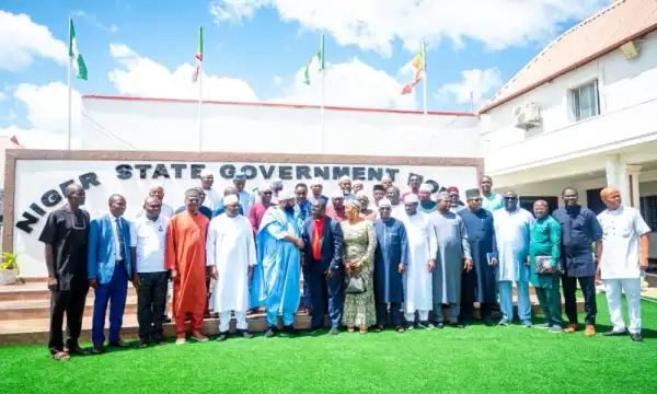 Bago urges clerics to preach against teenage mining