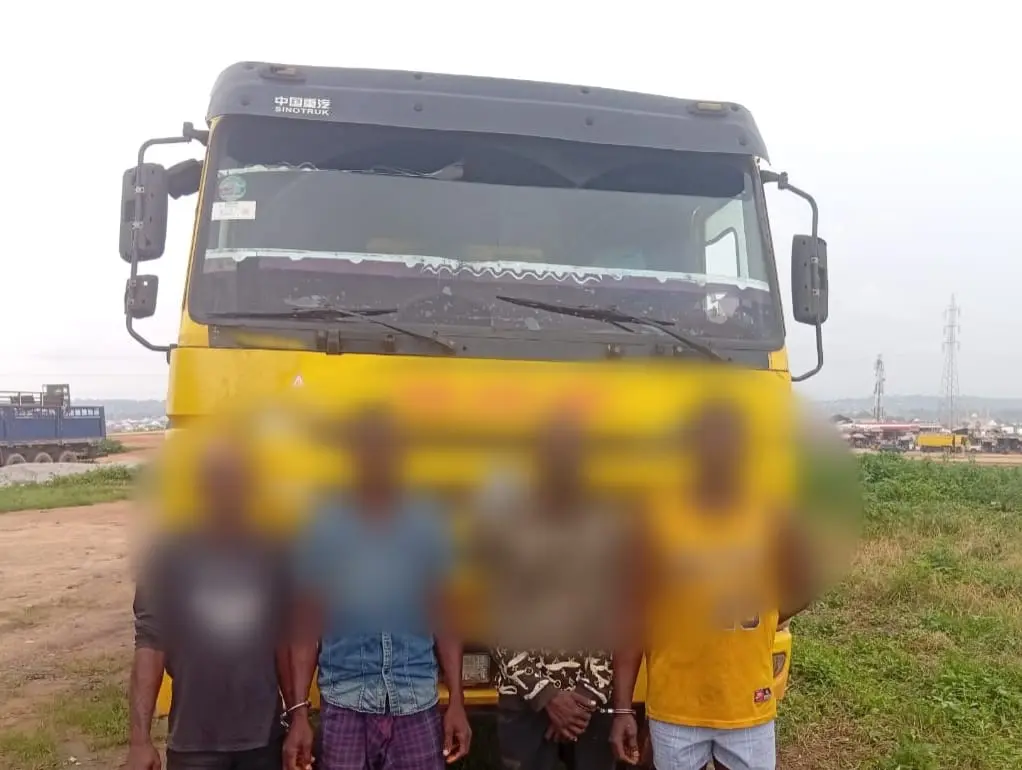 Police nabs four suspects for conspiracy, theft of truck, recovers stolen vehicle in Niger