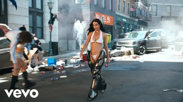 Katy Perry - WOMAN’S WORLD (Video)