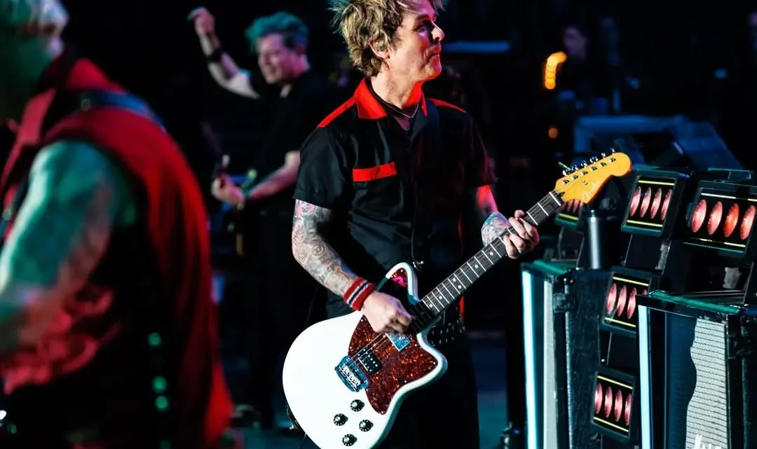 Biography & Net Work Of Billie Joe Armstrong