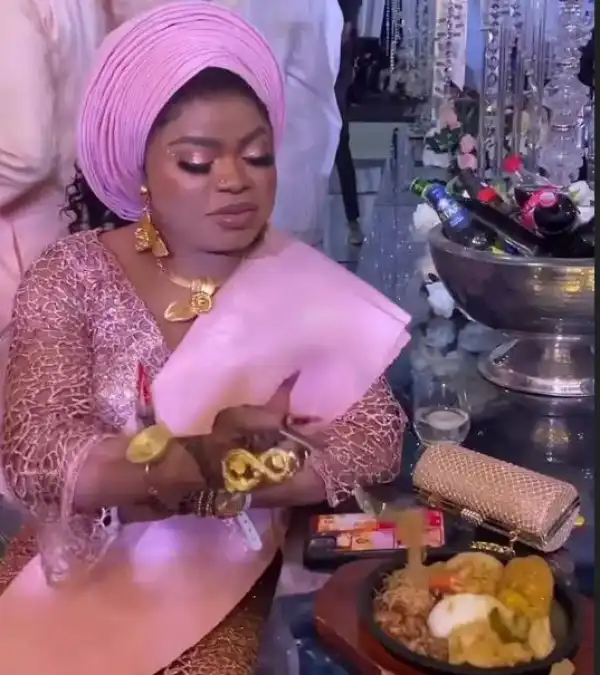 He Looks Pregnant – Social Media Users React To Bobrisky’s New Look At Party (Video)
