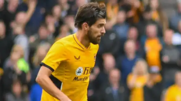 Wolves boss Lage confirms to hand Neves new contract