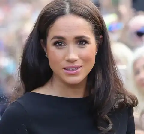 Scotts And Irish Show Support For Meghan Markle After Some Brits Trended The hashtag 'Go Home Meghan'