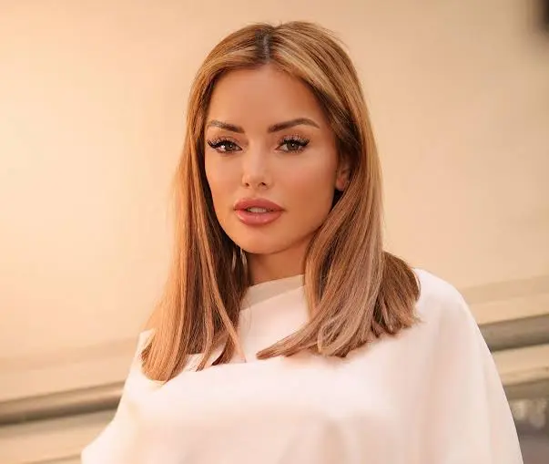 Biography & Career of Aurélie Preston