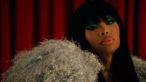 Summer Walker - Heart Of A Woman (Video)