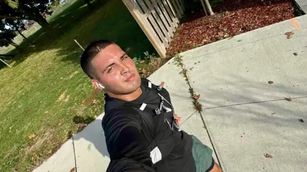 Biography & Career of Justin Deeley