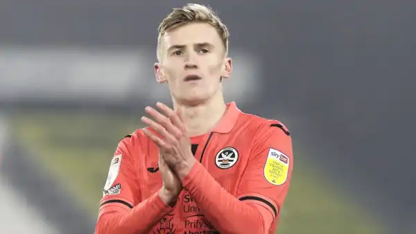 West Ham rival Crystal Palace for Swansea midfielder Flynn Downes