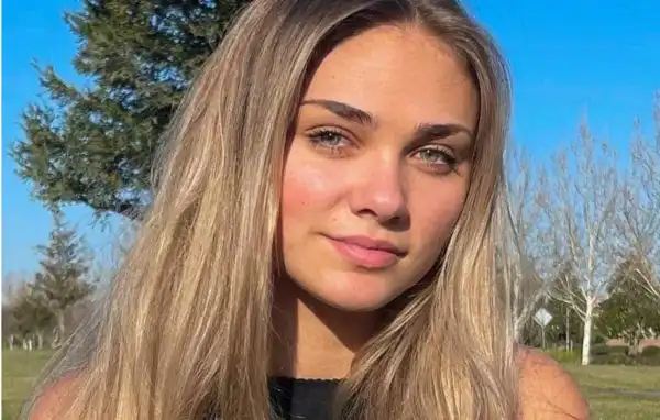 Biography & Career Of Ariana Lee