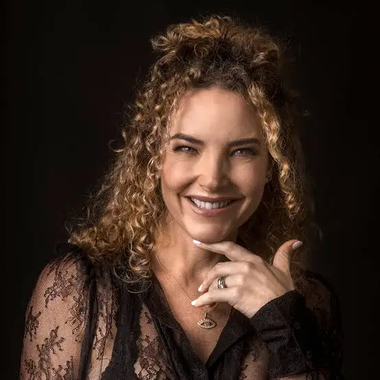 Net Worth Of Virna Flores