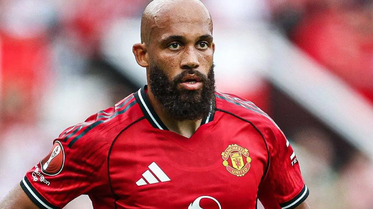 GOAT: Man United’s Mbeuno names best player ever