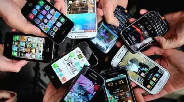 Mobile phone users rise to 185.7 million in January