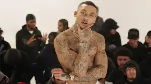 Fredo - Hickory Dickory Dock (Music Video)