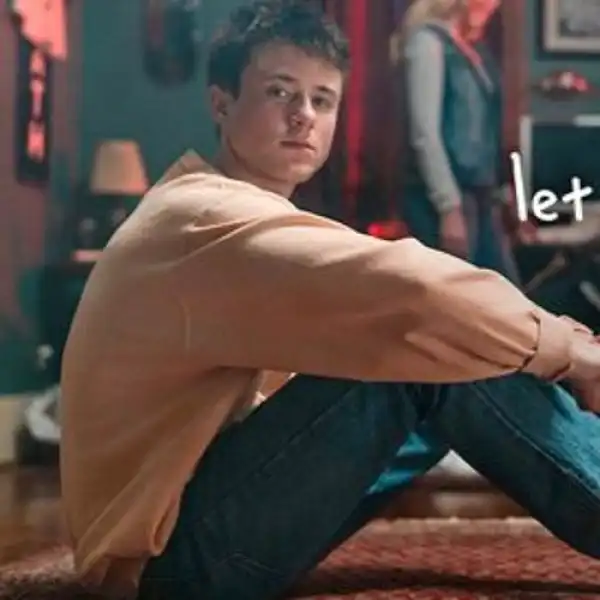 Alec Benjamin – Let Me Down Slowly