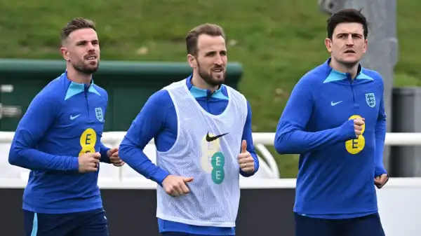 Gareth Southgate defends Harry Maguire & Jordan Henderson