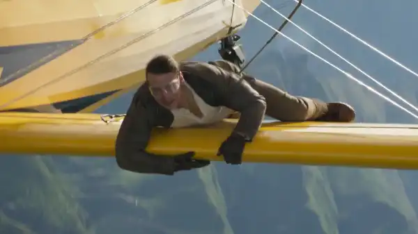Tom Cruise Dangles From a Plane in Mission: Impossible — The Final Reckoning Video