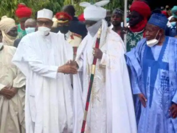 Buhari visits Kano, commiserates with families of victims of explosion