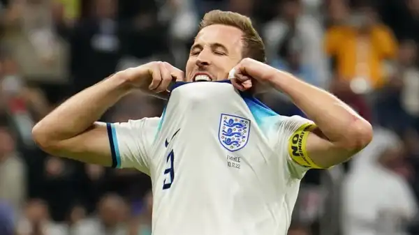 Transfer: Bayern Munich submit £60.2m plus add-ons bid for Harry Kane