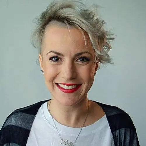 Net Worth Of Poli Genova