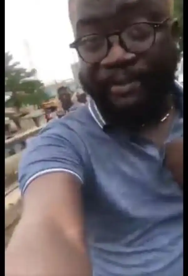 Drama As Man Angrily Confronts LASTMA Operatives For Driving ‘One-Way’ (Video)