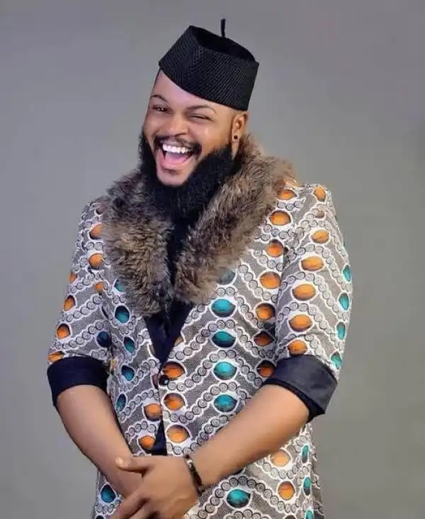 Bbnaija:  “The Extra Kissing, Touching That You Do Is A Stupid Act” – Whitemoney To Queen (Video)