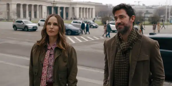 John Krasinski & Natalie Portman Look for Adventure in Fountain of Youth Trailer