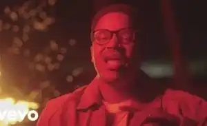 Brenden Praise – Mukutsuri ft. Mpho Wav (Video)