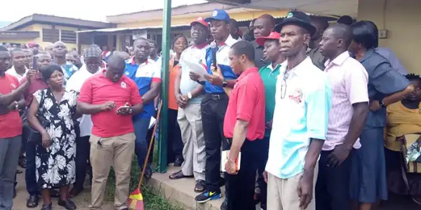 Health workers demand equal pay with doctors