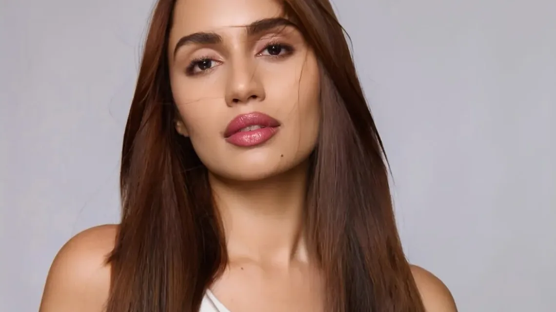 Biography & Career Of Anushka Luhar