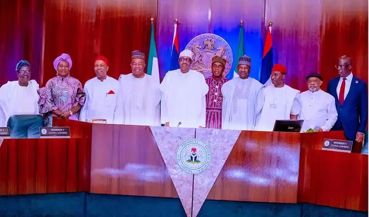 Picture Of Buhari And Ministers Who Are Leaving The Cabinet