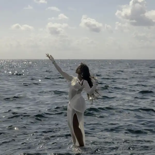 Tems – Me & U