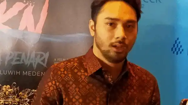 Age & Career of Achmad Megantara