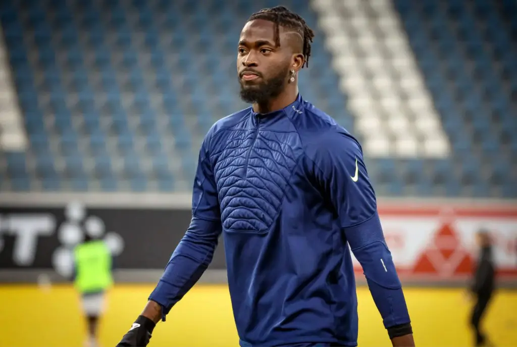 Super Eagles forward Arokodare keen to play in Premier League