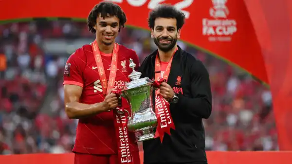 Mohamed Salah eyeing more trophies with Liverpool after signing new contract