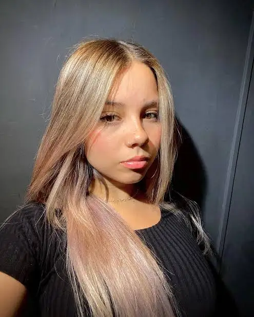 Biography & Career Of Catalina Vallejos