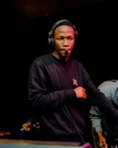 Mdu aka Trp, Mashudu & Semi Tee – Top Dawg Sessions