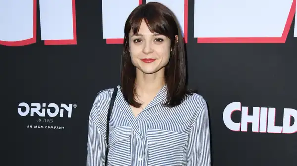 New Amsterdam Season 5 Adds Kathryn Prescott for a Recurring Role