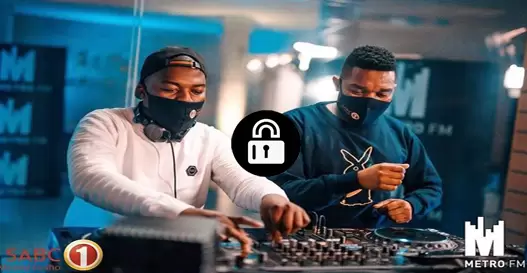 Njelic, De Mthuda & Mkeyz – Amalanga