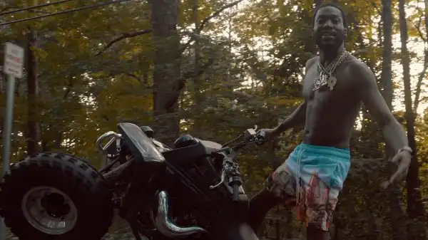 Meek Mill - Pain Away ft. Lil Durk (Video)