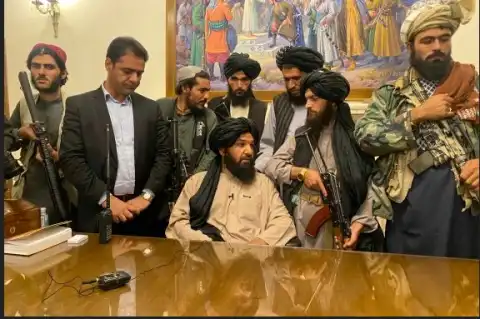 LET’S TALK!! Why Always Muslims? Why Is There No Christian Terror Group Terrorizing Any Country To Make Them Christians?