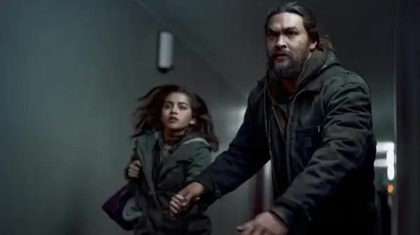 Jason Momoa Takes on Big Pharma in Netflix’s Sweet Girl Trailer