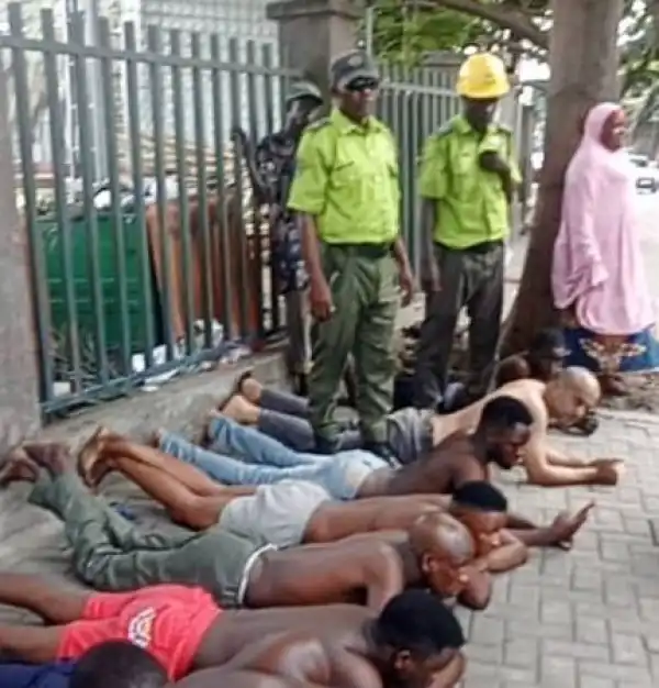 Lagos Govt Arrests 25 Suspected Miscreants, Including Lebanese Squatting Under Bridges