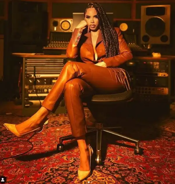 Wizkid’s Heavily Pregnant Babymama, Jada Pollock Reveals Craving