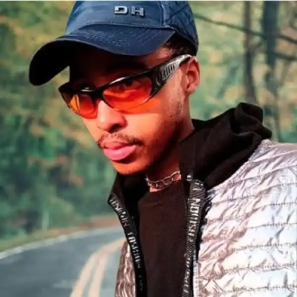 Phadee Boy – Makwande ft. KeeScotts